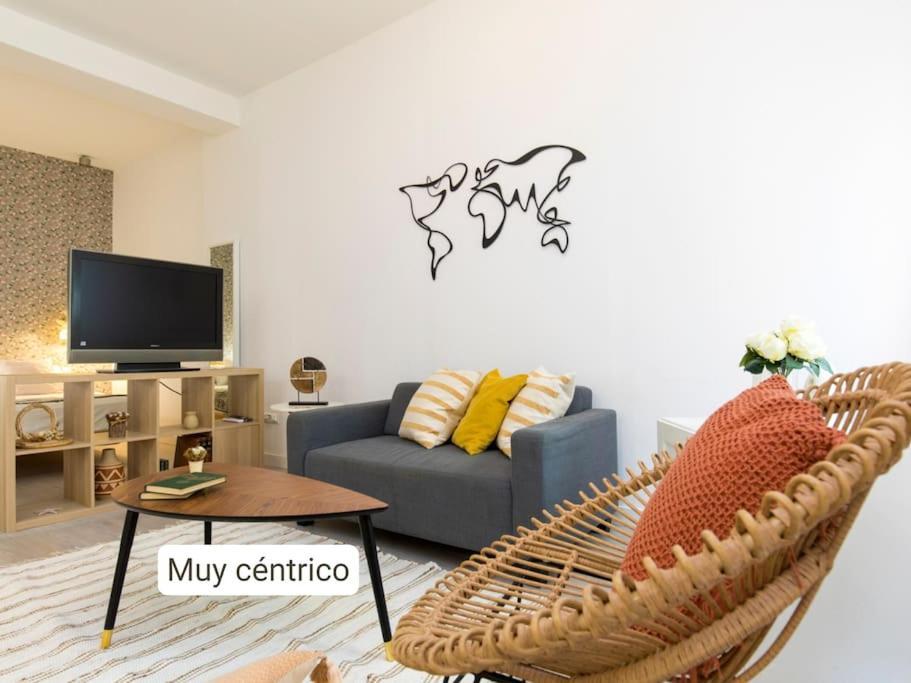 Moderno Apartamento En Casco Historico + Desayuno! Saragosse Extérieur photo