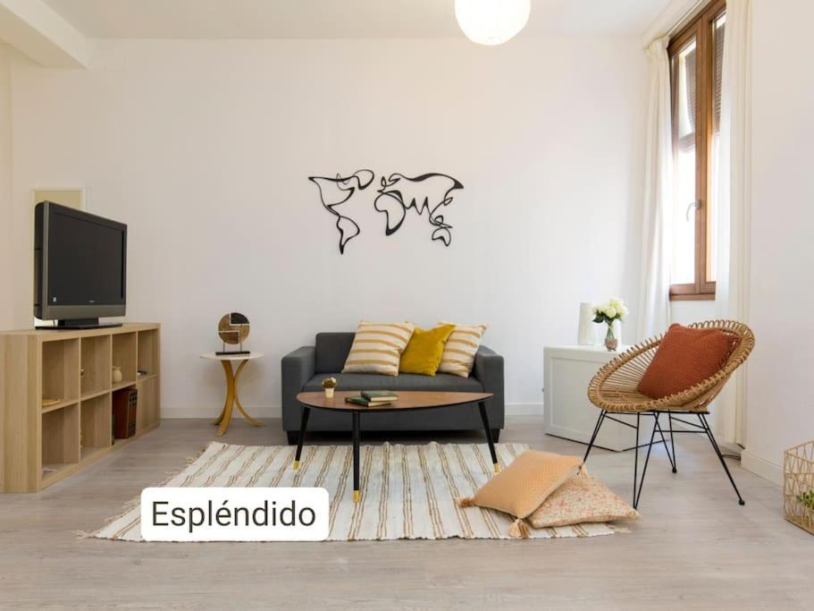 Moderno Apartamento En Casco Historico + Desayuno! Saragosse Extérieur photo